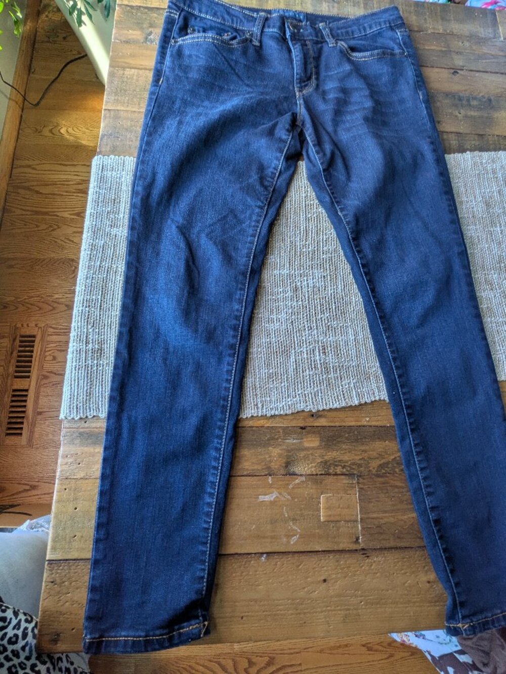 Aeropostale size 10 reg dark blue ankle stretch jeans #609